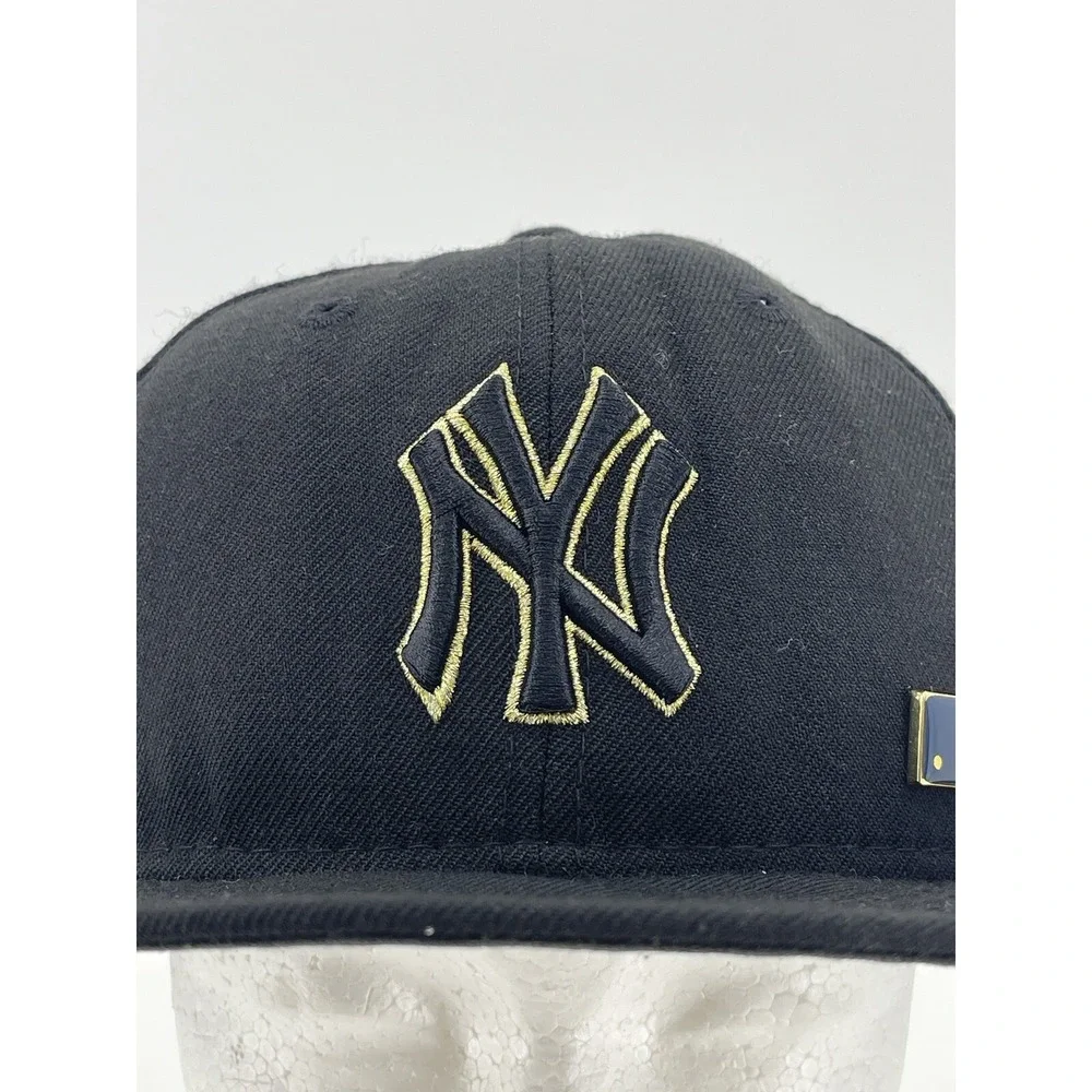 New York Yankees Snapback Hat Cap Logo Black Gold New Era GOLD MLB PIN‎ RARE